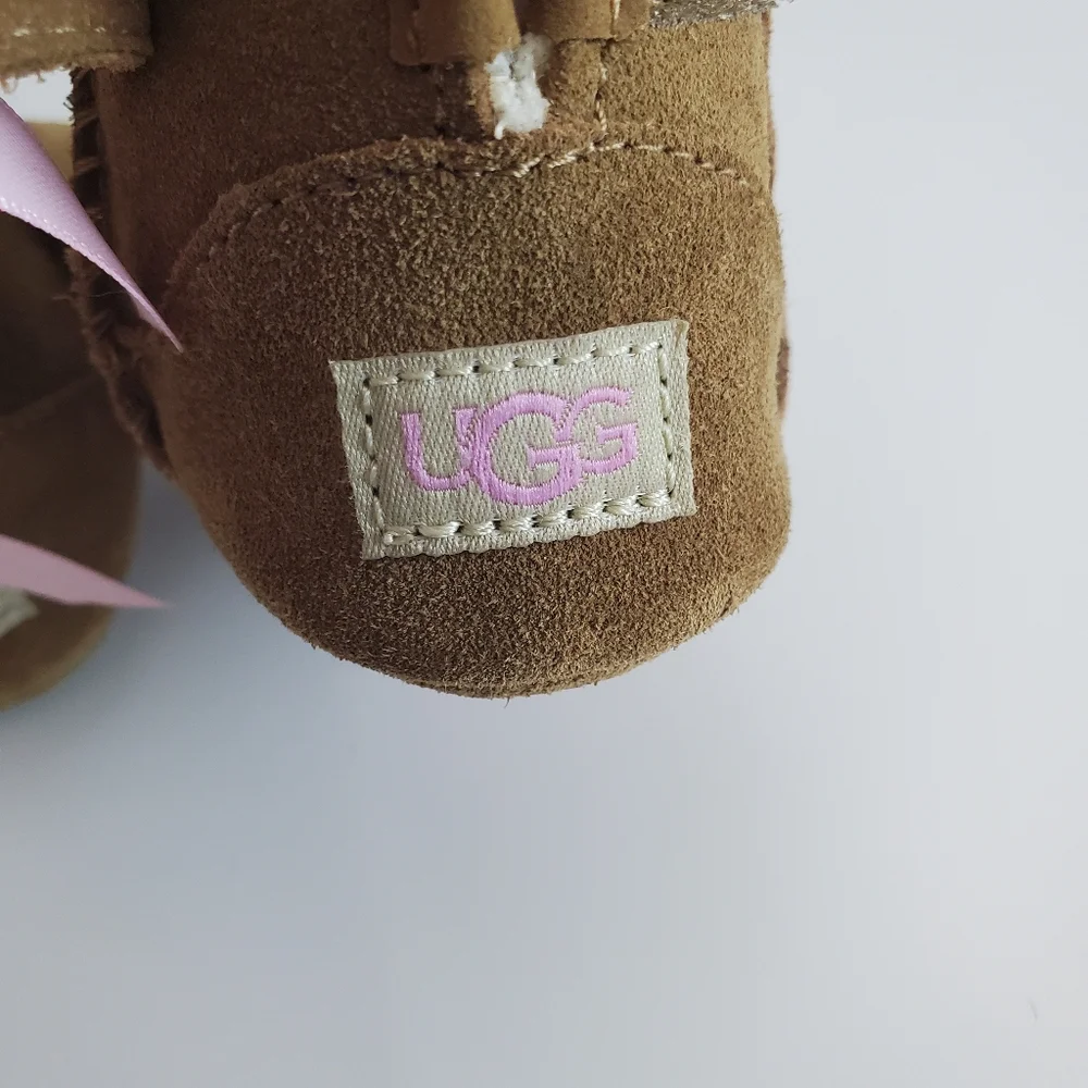 UGG Jesse Bow II  Infant size 0/1
